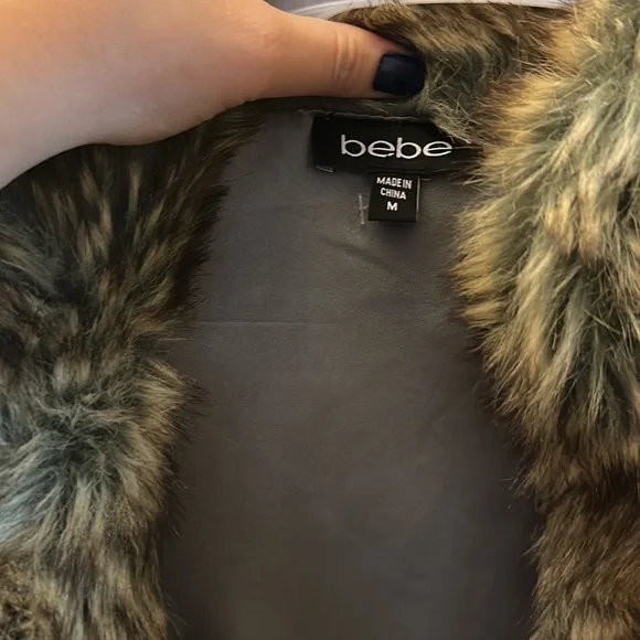 Bebe Vest - Picture 3 of 7